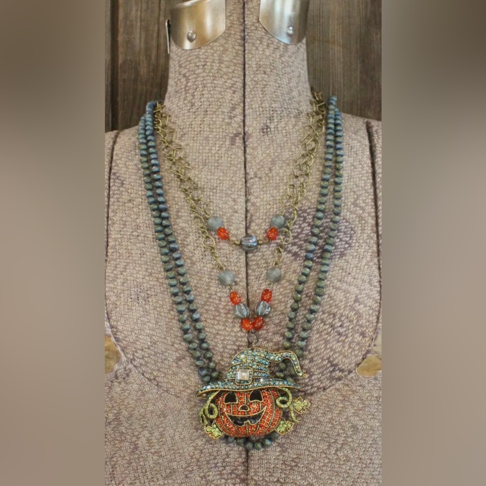 Halloween Pumpkin Pendant Necklace - Picture 2 of 2